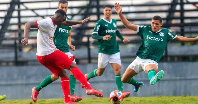 Đánh giá về lực lượng của 2 đội bóng